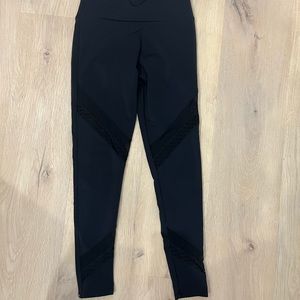 Onzie Legging